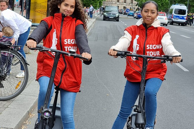 3-H E-scooter Sightseeing Tours in Berlin - Potsdamer Platz and the modern face of Berlin