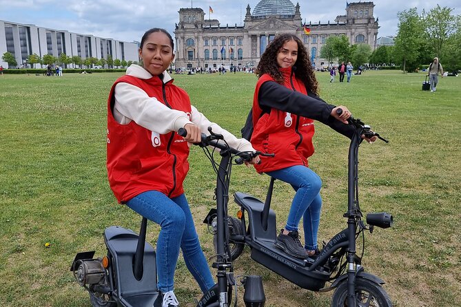 3-H E-scooter Sightseeing Tours in Berlin - The Reichstag, Chancellery, and Tiergarten