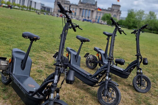 3-H E-scooter Sightseeing Tours in Berlin - Starting near Berlin’s government district