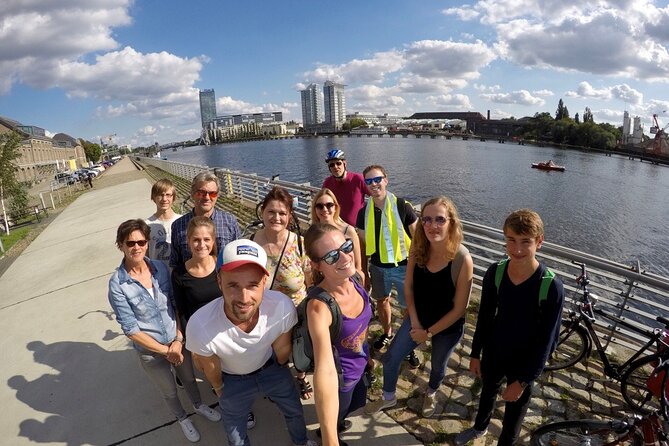 3-Hour Private Berlin Bike Tour: Vibes of Berlin - Starting at Nikolaiviertel