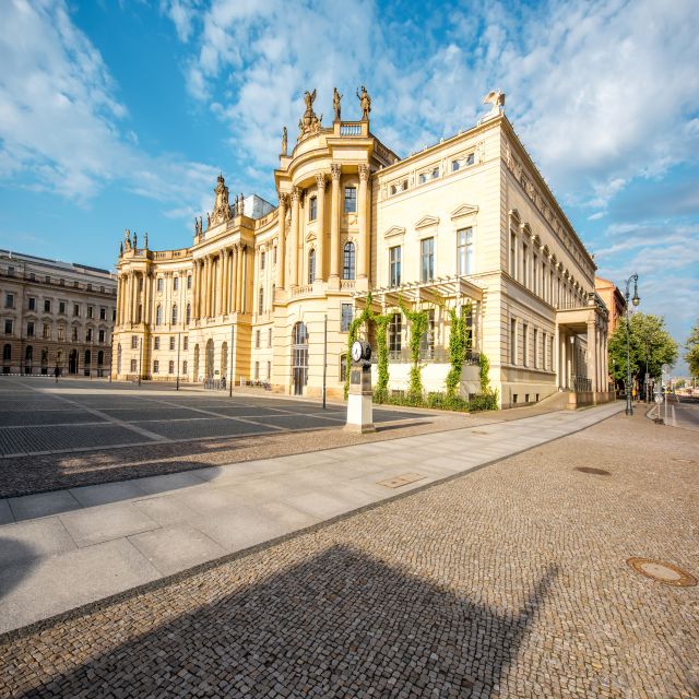 Albert Einstein in Berlin Private Guided Tour - Why the three-hour option may be the sweet spot
