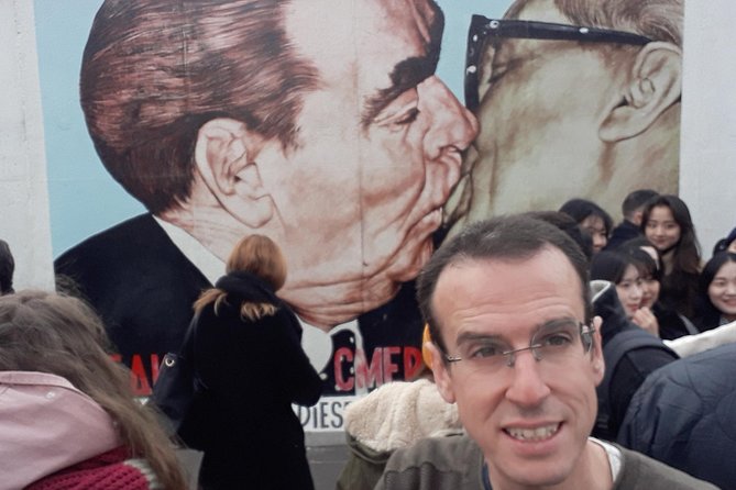 Alternative Berlin Private Tour with Jacob - Graffiti and Squats - Potsdamer Platz, from culture to business