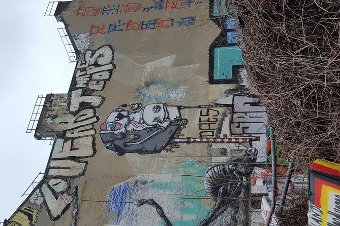 Alternative tour, History off the beaten path - The final stretch toward Mariannenplatz