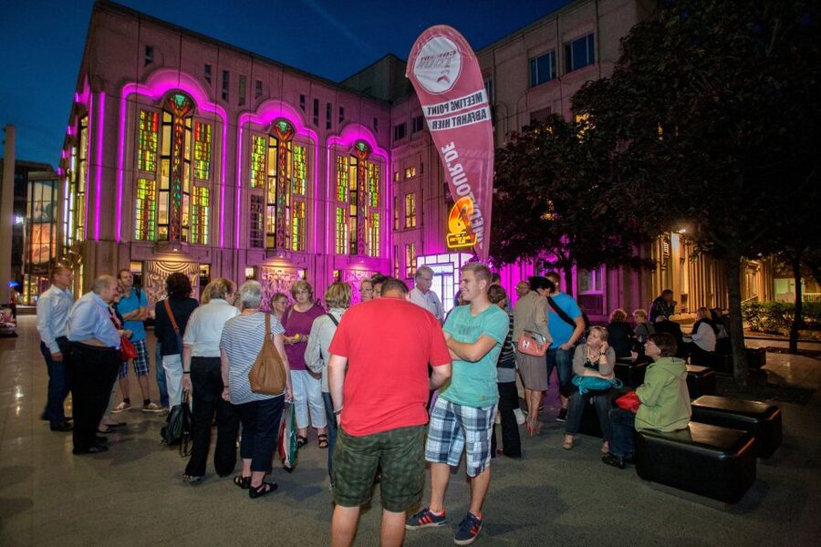 Berlin: 1.5-Hour Comedy Bus Tour in German - What the 80-minute route shows you