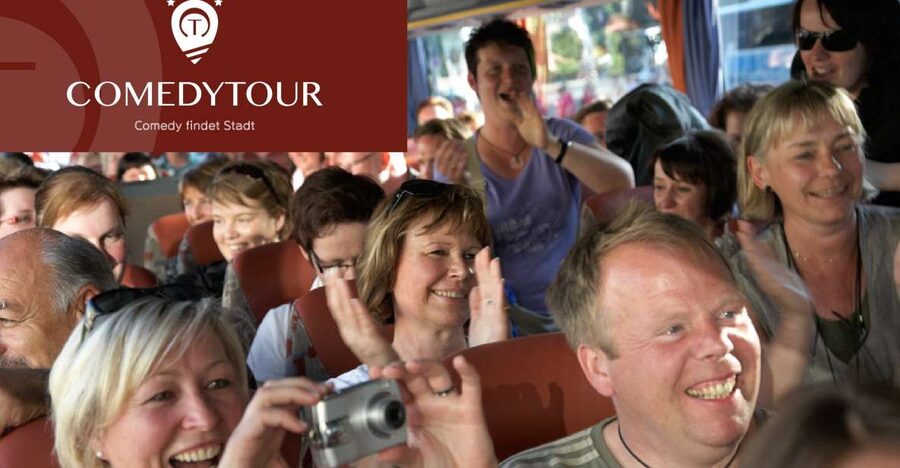 Berlin: 1.5-Hour Comedy Bus Tour in German - Meeting the bus at Friedrichstadtpalast