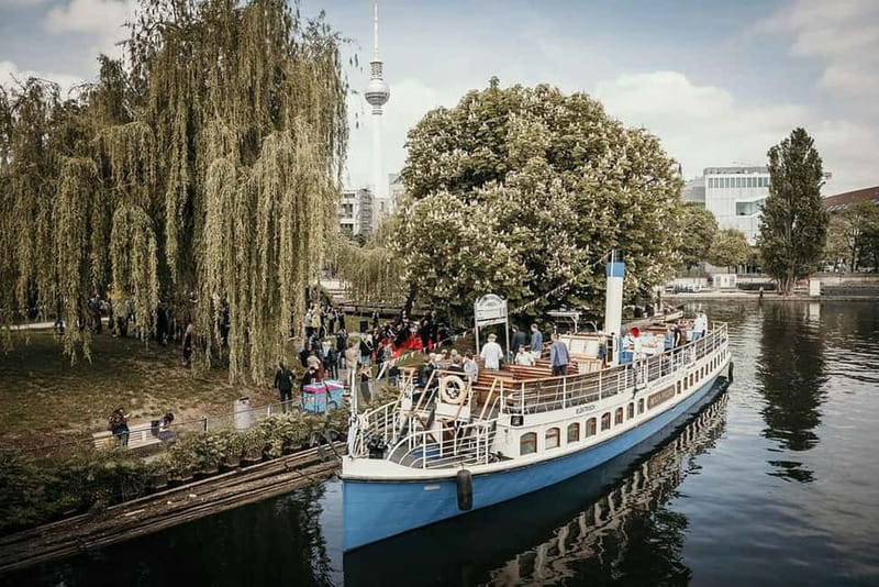 Berlin: 2.5-Hour Beer & Sunset Sightseeing Boat Cruise - Beer, snacks, and the real cost