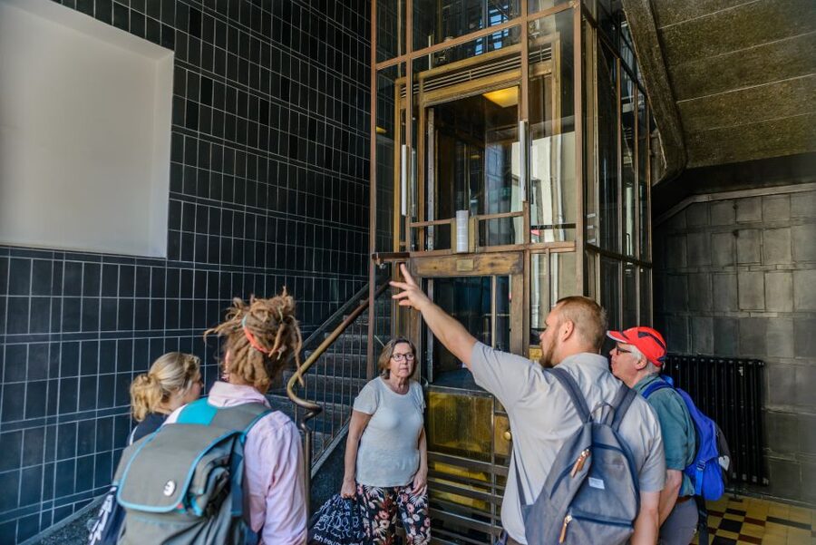 Berlin: 2.5-Hour Walking Tour through Kreuzberg 61 - Who should book this Kreuzberg walk?