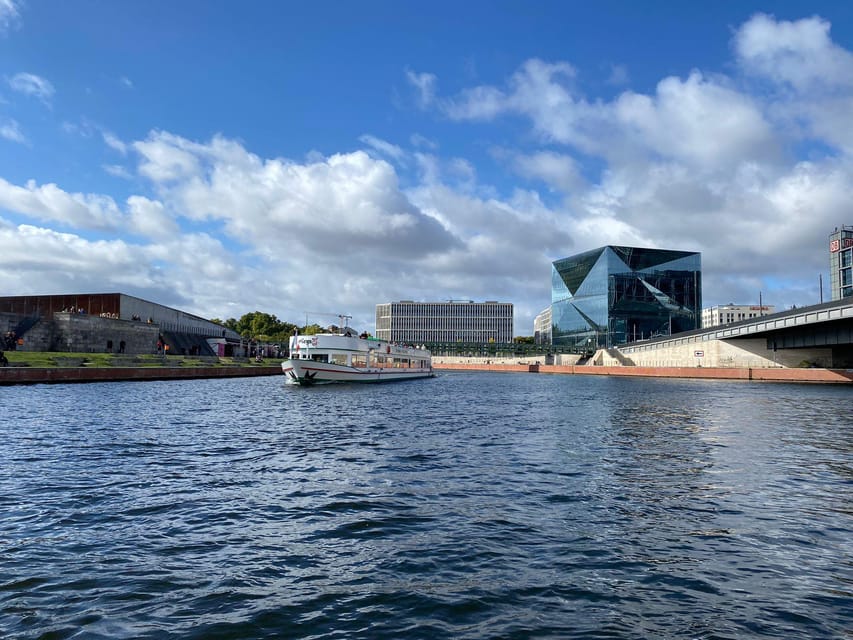 Berlin: 3.5-Hour Sightseeing Cruise on the Spree River - Is $30 a fair price?