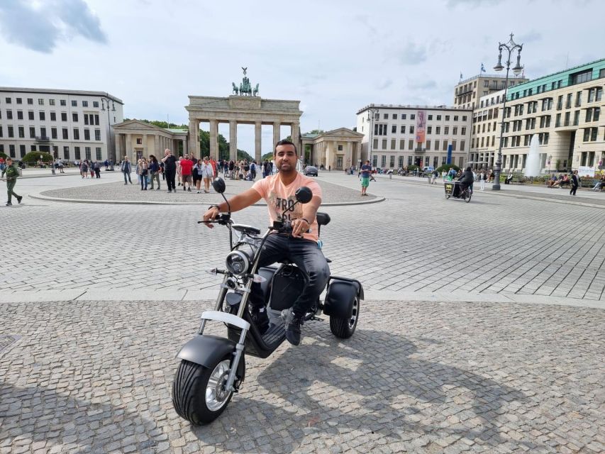 Berlin: 3-Hour Guided Small Group Fat Tire E-Scooter Tour - Getting comfortable on the fat-tire vehicle