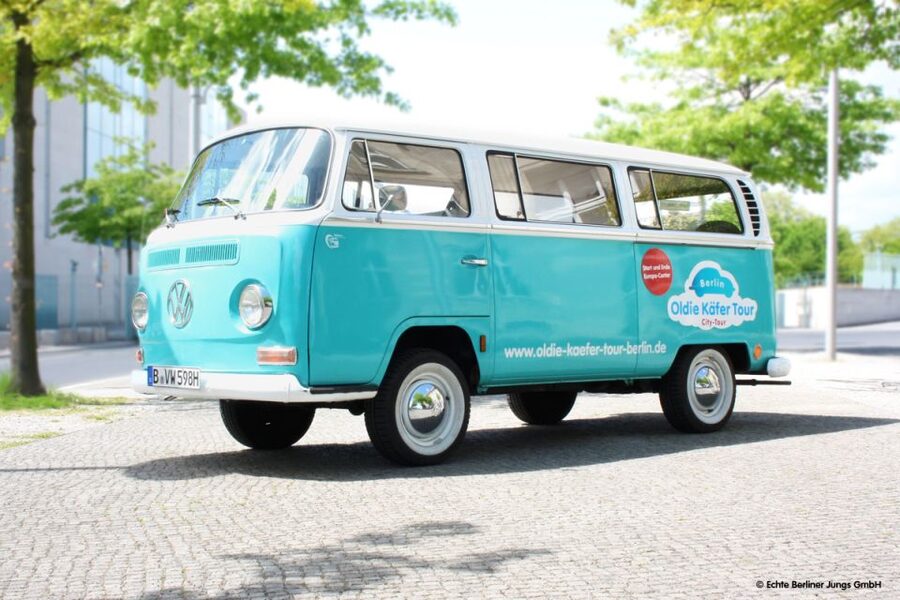 Berlin: 4-Hour Discovery Tour in VW Beetle - Self-guided freedom or a paid guide