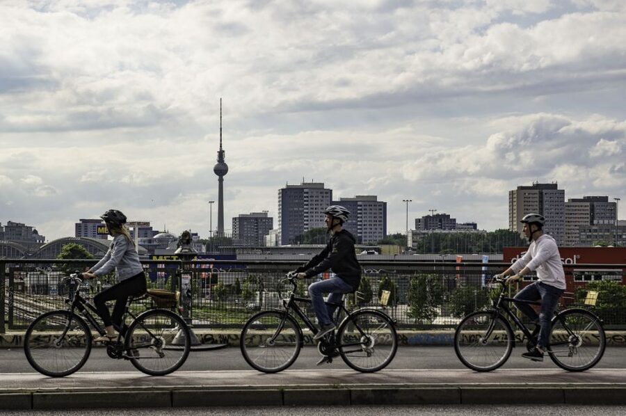 Berlin: 48-Hour or 72-Hour Bike Rental - Bike fit, safety, and everyday comfort