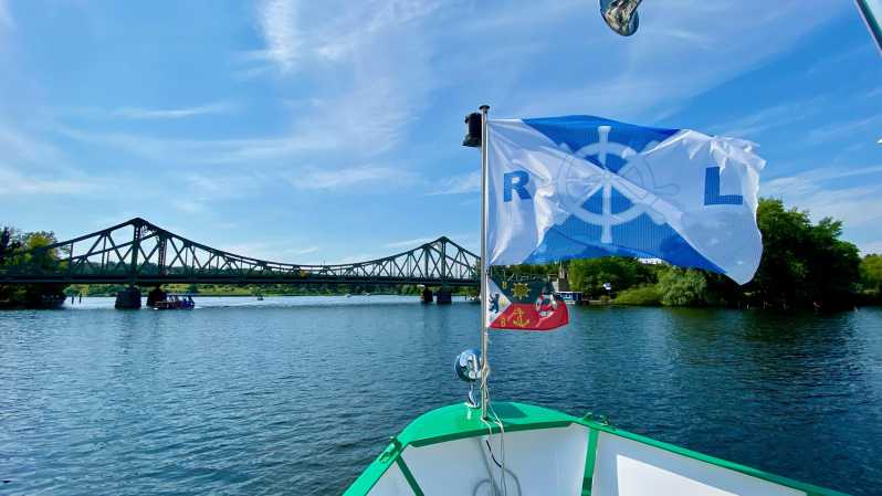 Berlin: 7 Lakes Boat Tour through the Havel Landscape - Why this Havel cruise feels different from central Berlin
