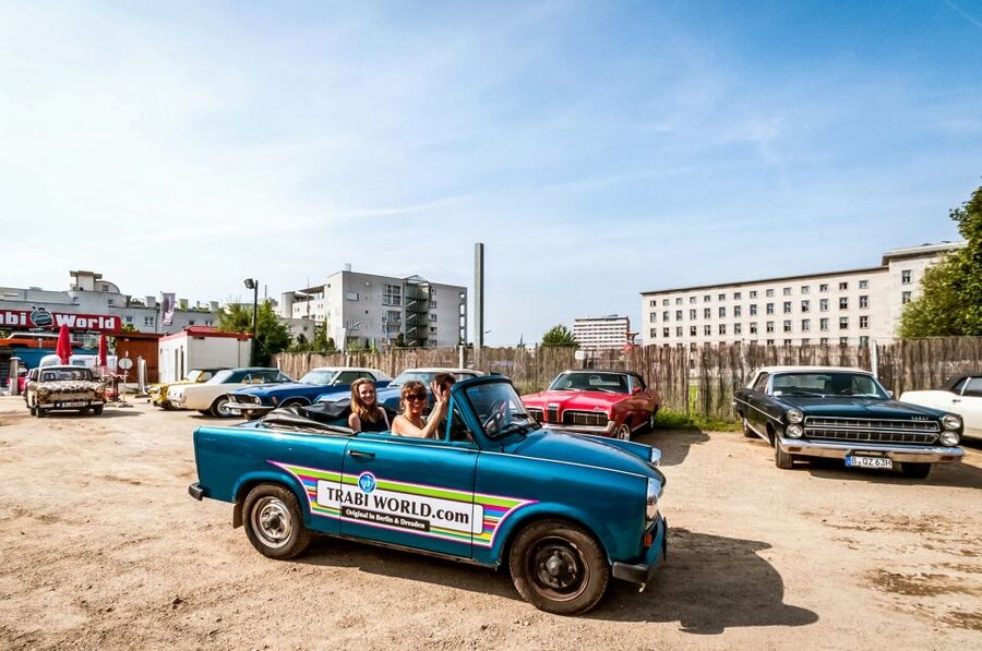 Berlin: 75-minute Trabi Safari - Brandenburg Gate and Unter den Linden