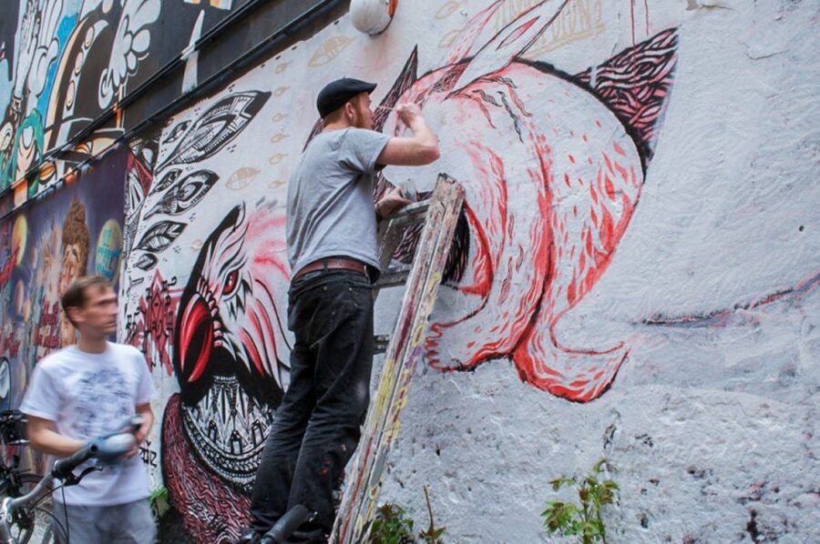 Berlin: Alternative Berlin Walking Tour - What four hours on foot really feels like