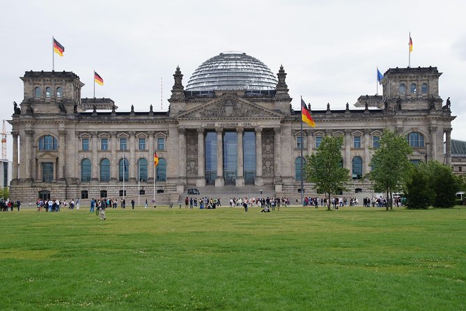 Berlin and National Socialism: Berlin under Nazism - Remembering the Sinti and Roma victims