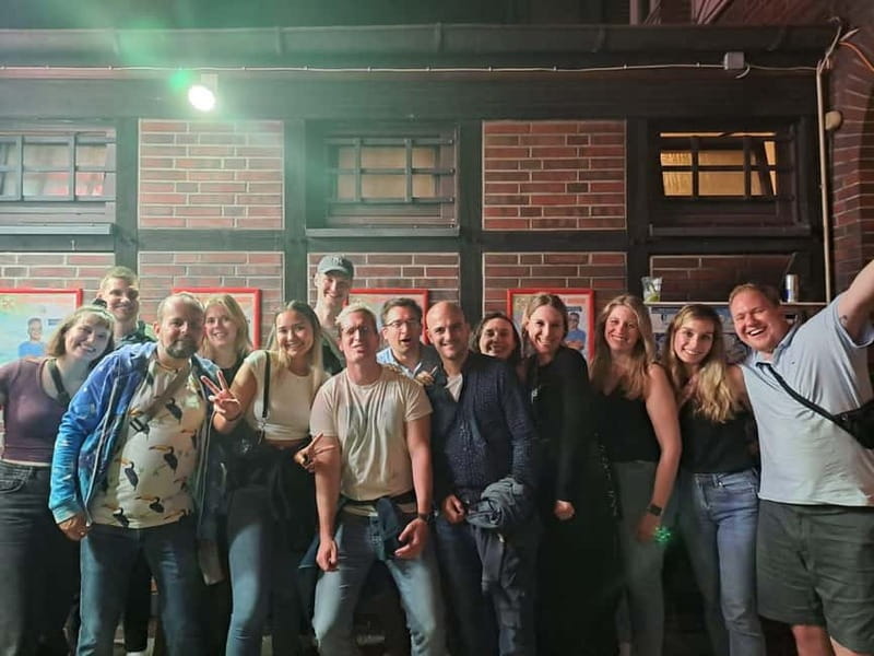 Berlin Bachelor(ette) Party with Night PubCrawl - Starting the night in Friedrichshain