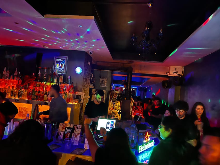 Berlin: Bar & Party Tour with Free Shots & VIP Club Access - How to get the most from the six hours
