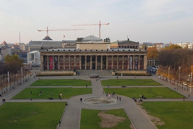 Berlin Beers & Battlefields Tour: War History and German Beer - Pubs where the past and beer meet