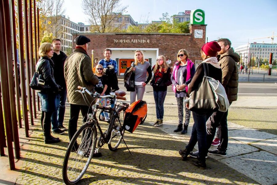 Berlin: Berlin Wall Tour Berlin East West - Who will get the most from this tour?