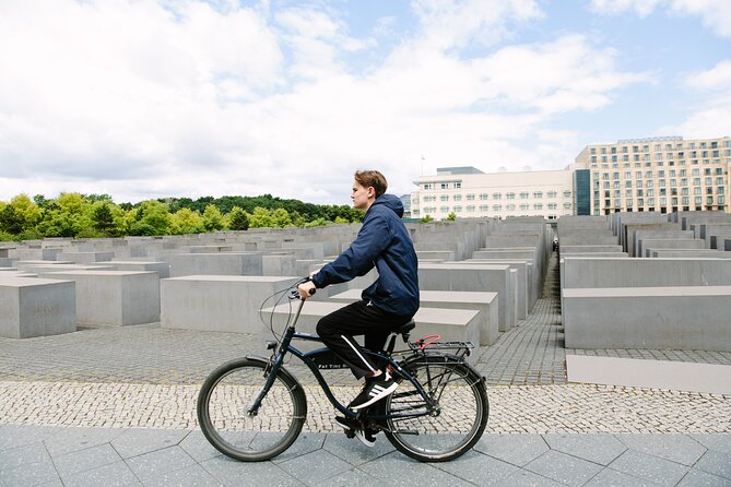 Berlin Bike and Electric Bike Rentals - What the 24-hour clock really means