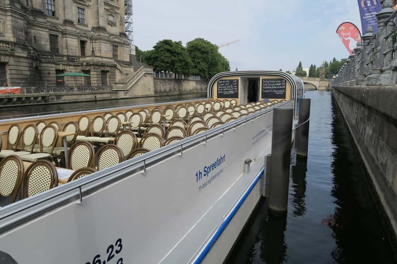 Berlin: Boat Sightseeing Cruise with Audioguide - Practical booking advice before you go
