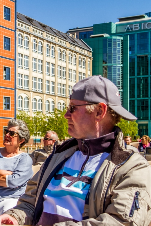 Berlin: Boat Tour Along the River Spree - Charlottenburg Palace and the longer western route