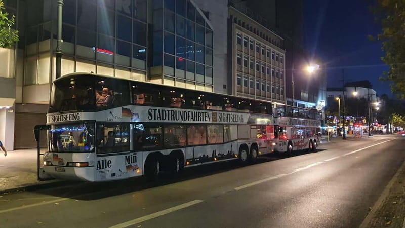 Berlin: Bus Tour by Night with Live Commentary - Kurfürstendamm and Tiergarten from the upper deck