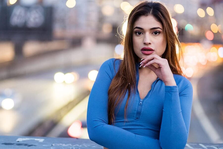 Berlin by Night: Private Photoshoot at Illuminated Cityscape - Who Will Enjoy This Most
