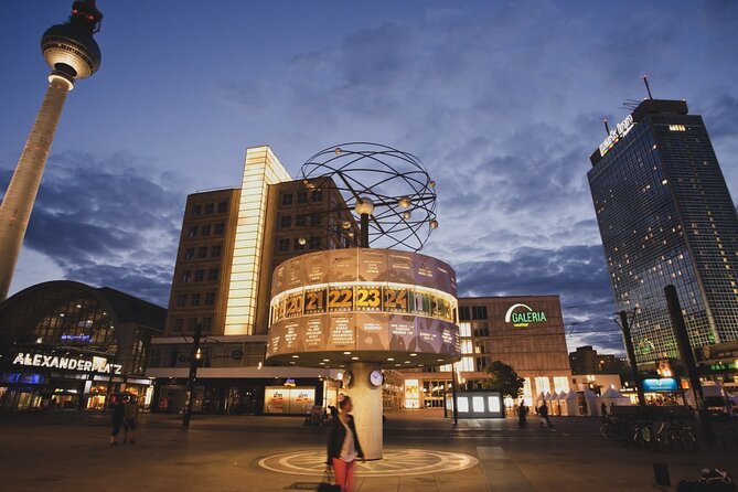 Berlin by Night Private Tour - All Must-See Sites Magically Lit Up at Night - Why Berlin works so well after dark