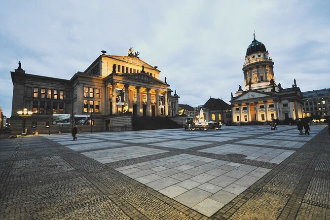 Berlin by Night Private Tour - All Must-See Sites Magically Lit Up at Night - The Reichstag and the government quarter