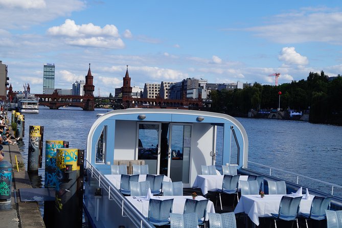 Berlin Capital 4-Course Sunset Dinner Cruise Including Drinks - The Reichstag from the water
