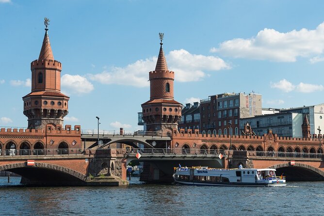 Berlin Center Food Tour with 8+ Authentic Local Tastings - Kebab, pastries, and the food of a changing city