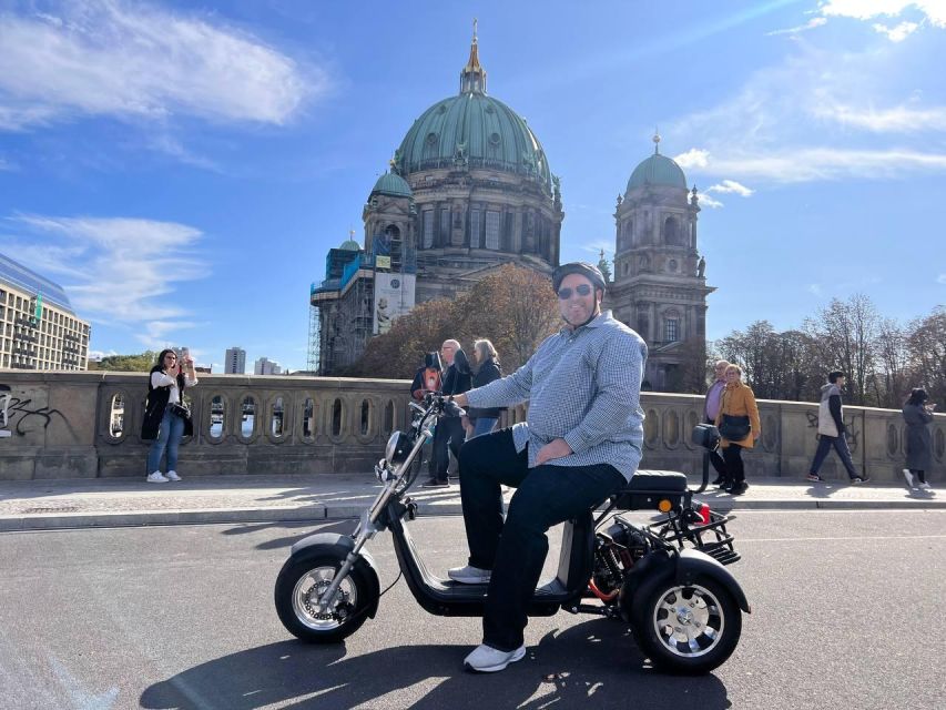 Berlin City: 2 Hour Guided Fat Tire E-Scooter Tour - Riding through Berlins public spaces