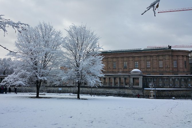 Berlin City Center: The Most Famous Sites (private 3 hours Walking tour) - Museum Island is the natural final chapter
