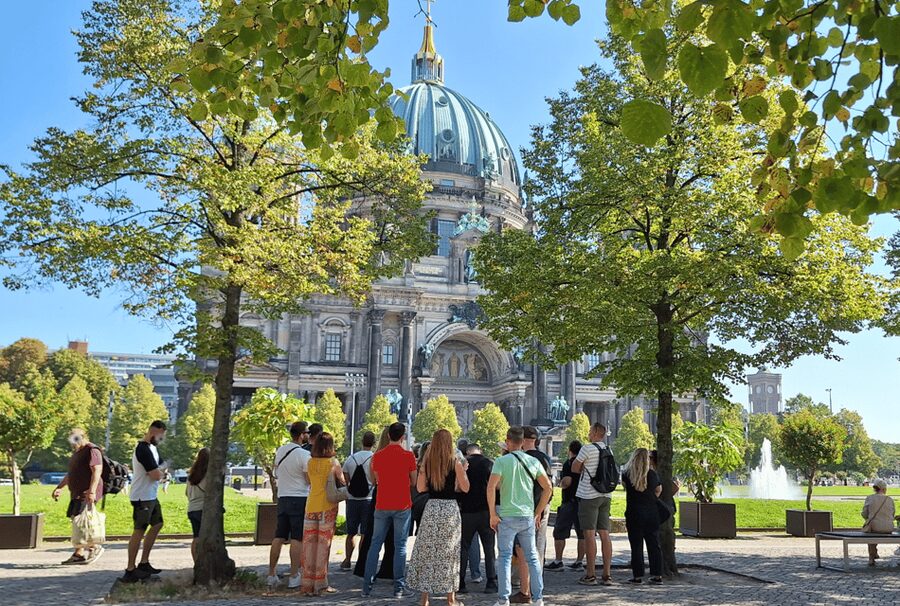 Berlin: City Highlights Express & Panorama Roof Terrace - A quick route through Berlin’s historic center