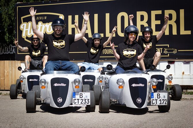 Berlin City Tour in a Mini Hotrod - The briefing and test ride
