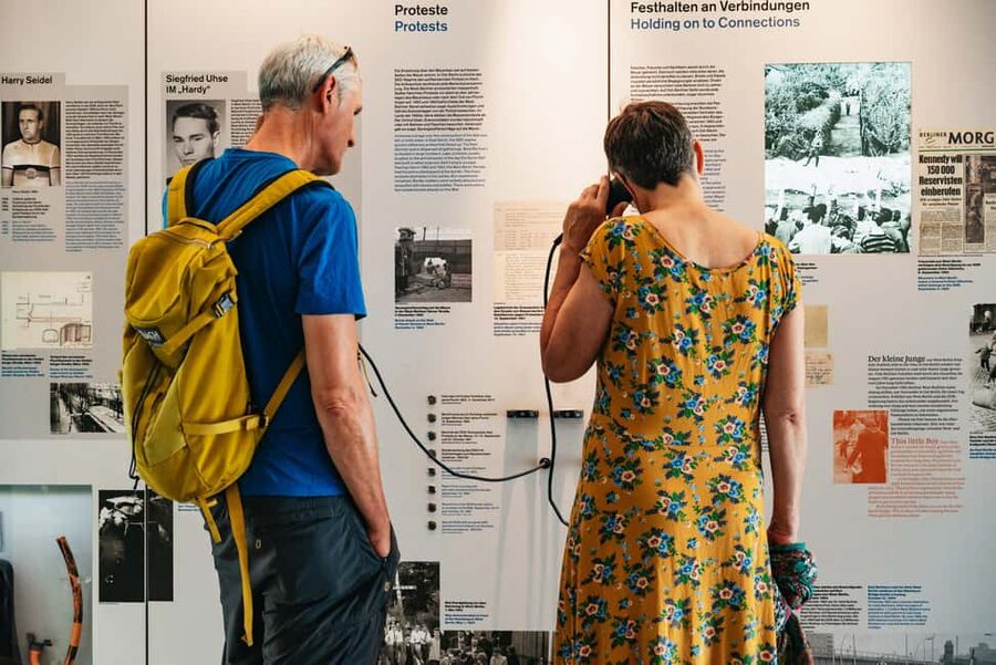 Berlin: Cold War Walking Tour on Berlin Wall Route - How much walking should you expect?