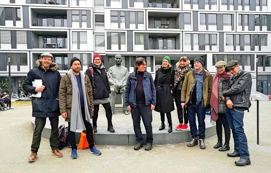 Berlin: David Bowie & 1970s Berlin Guided Walking Tour - Starting at Ständige Vertretung