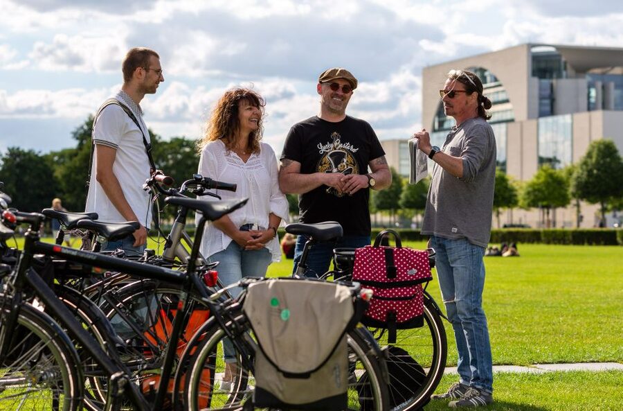 Berlin: E-Bike Tour of the Berlin Wall and Mitte Highlights - Nordbahnhof and the hidden border beneath Mitte