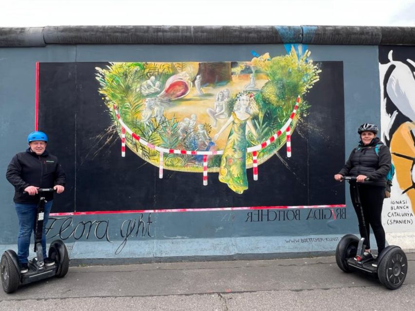 Berlin: East Side Gallery and Cold War Segway Tour - Setting off through central Berlin