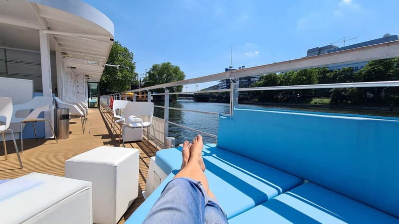 Berlin: East Side Gallery Spree Cruise in a Solar Catamaran - Is $27 a fair price?