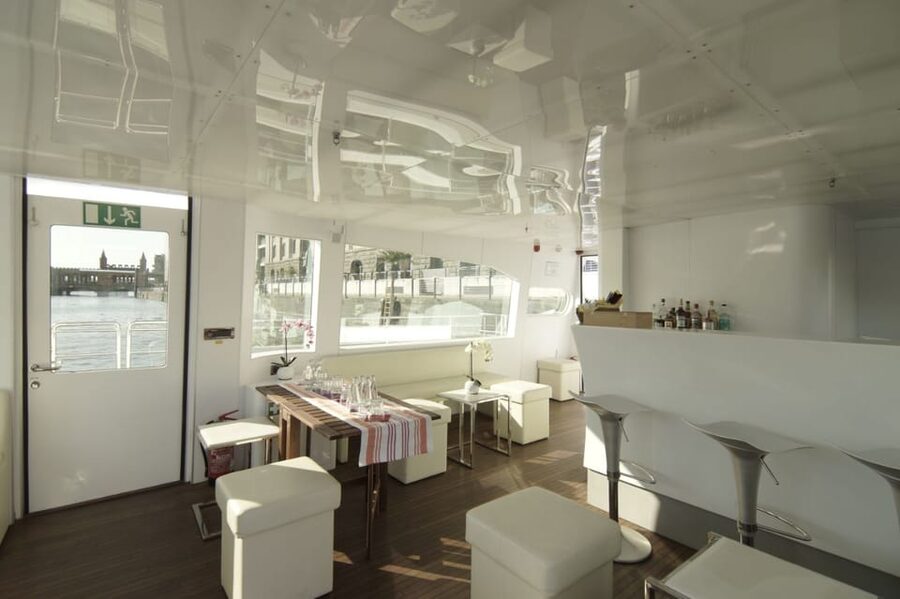 Berlin: Exclusive Boat Tour on a Solar-Powered Catamaran - Wheelchair access and practical arrival advice