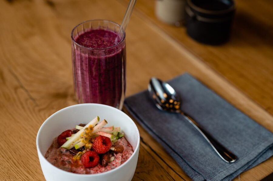 Berlin: Fine Dining Breakfast with Champagne in Schoneberg - A simple way to plan the rest of your day