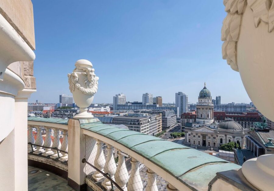 Berlin: Französischer Dom Viewing Platform with Audio Guide - Hearing the Carillon at the Full Hour
