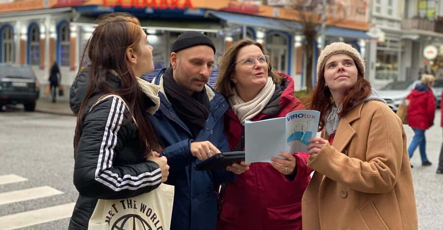 Berlin Friedrichshain: Outdoor Crime Mystery Tour - Working with your undercover team