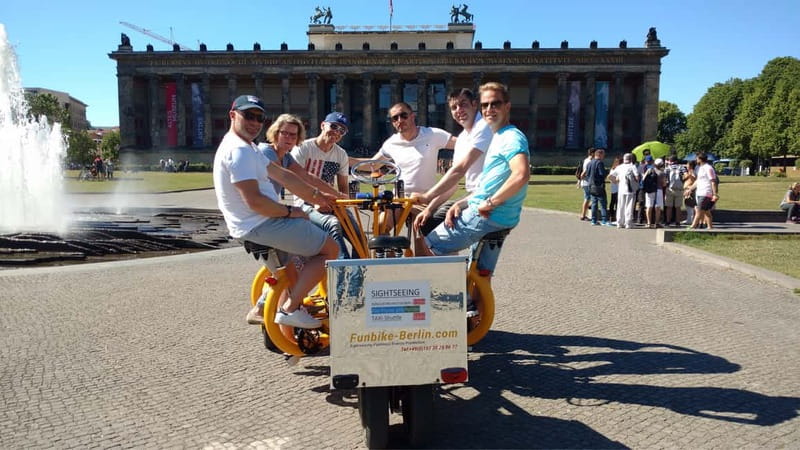 Berlin: Fun Private Guided Sightseeing Tours with Teambikes - Brandenburg Gate, the Reichstag, and the Tiergarten