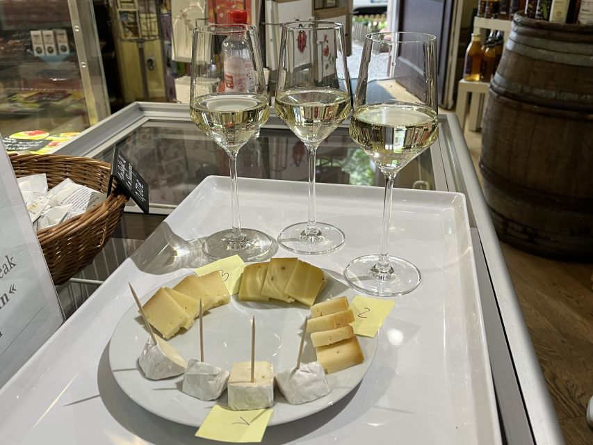 Berlin: Gourmet Food & Cultural Walking Tour - The neighborhood story adds more than decoration