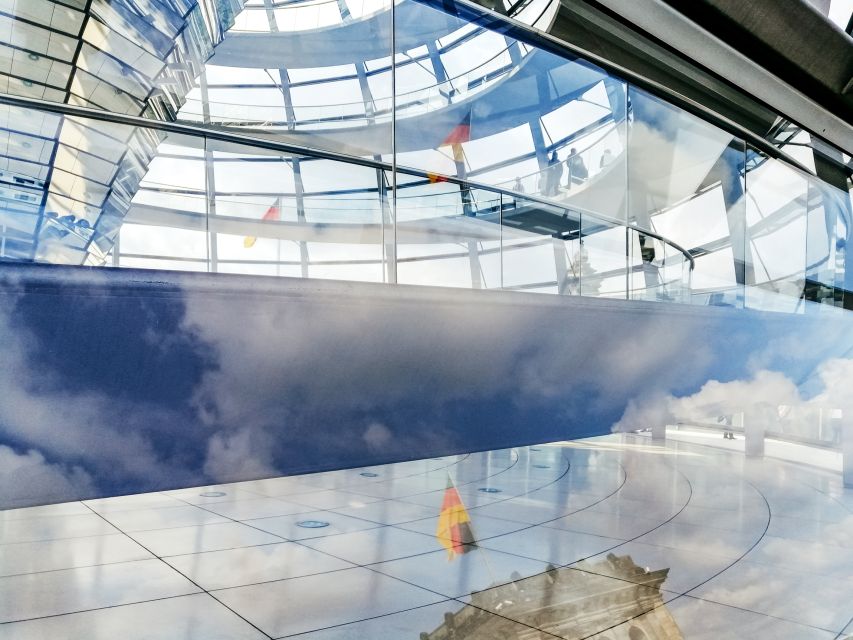 Berlin: Government Quarter Tour and Reichstag Dome Visit - Walking through the government district