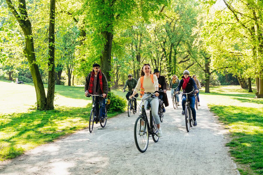 Berlin: Green City Guided Bike Tour - Following the Panke River Toward Gesundbrunnen