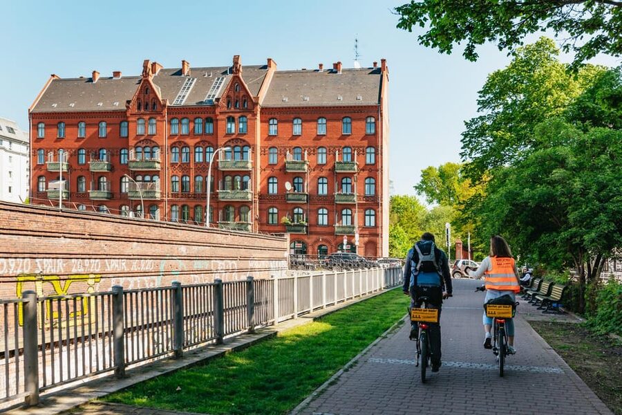 Berlin: Green City Guided Bike Tour - Mauerpark, Where History Meets Everyday Berlin